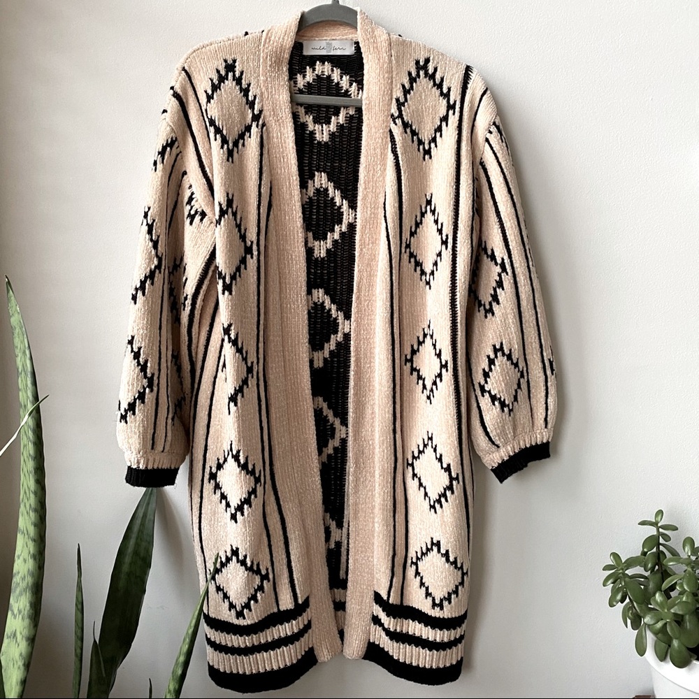Plush Yarn Aztec Cardi